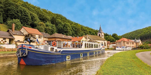 Hotel Barge Panache offers barge cruises in Holland and France, including a Christmas Market cruise in Alsace