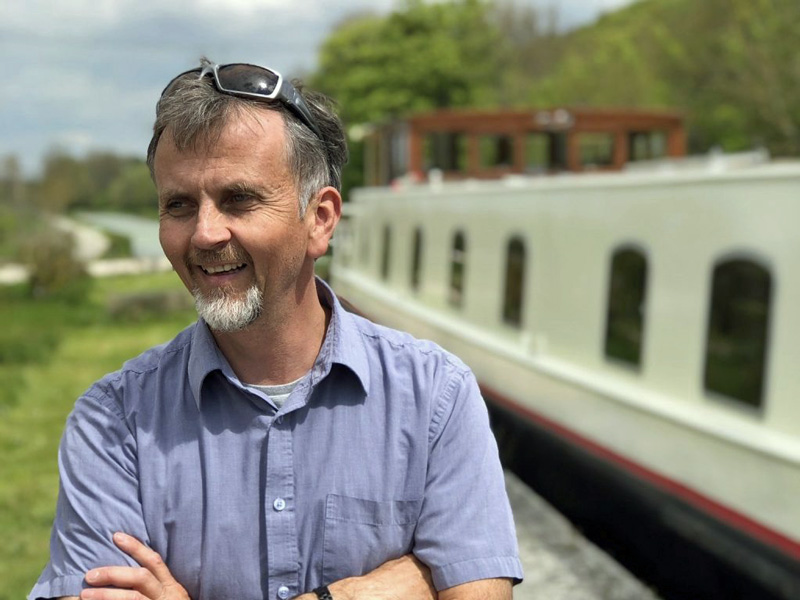 Captain Richard - French Hotel Barge Savoir Vivre in Burgundy France