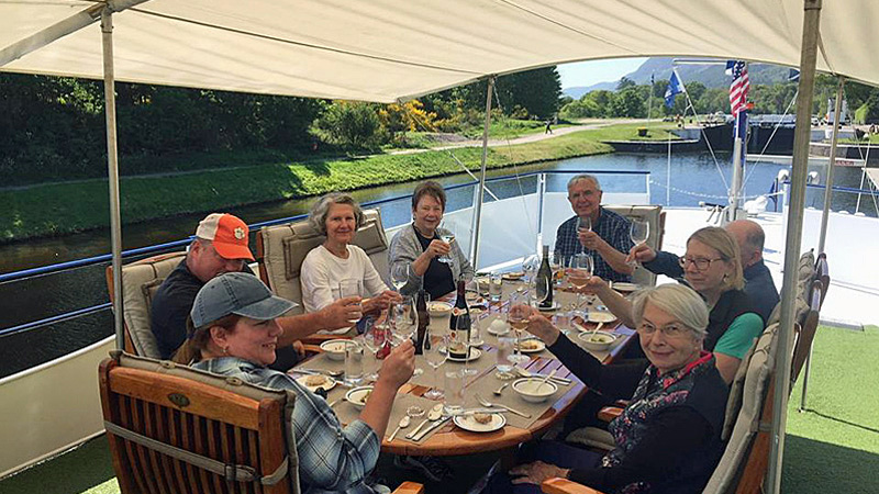 Al Fresco dining on deck - Hotel Barge Spirit of Scotland