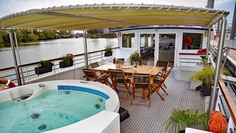French Hotel Barge Finesse sundeck with hot tub