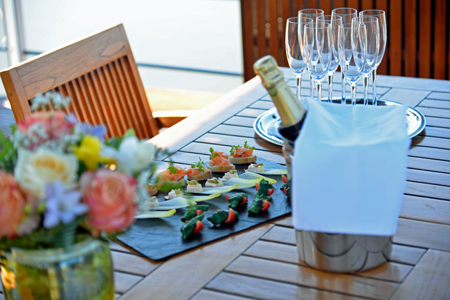 French Hotel Barge L'Impressioniste - Champagne on the sundeck - Burgundy France