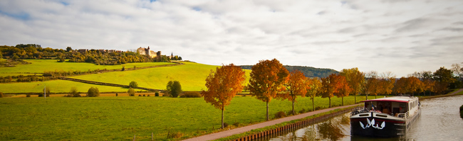 French Hotel Barge Prosperite - Enjoy the beautiful scenery of the Burgundy countryside